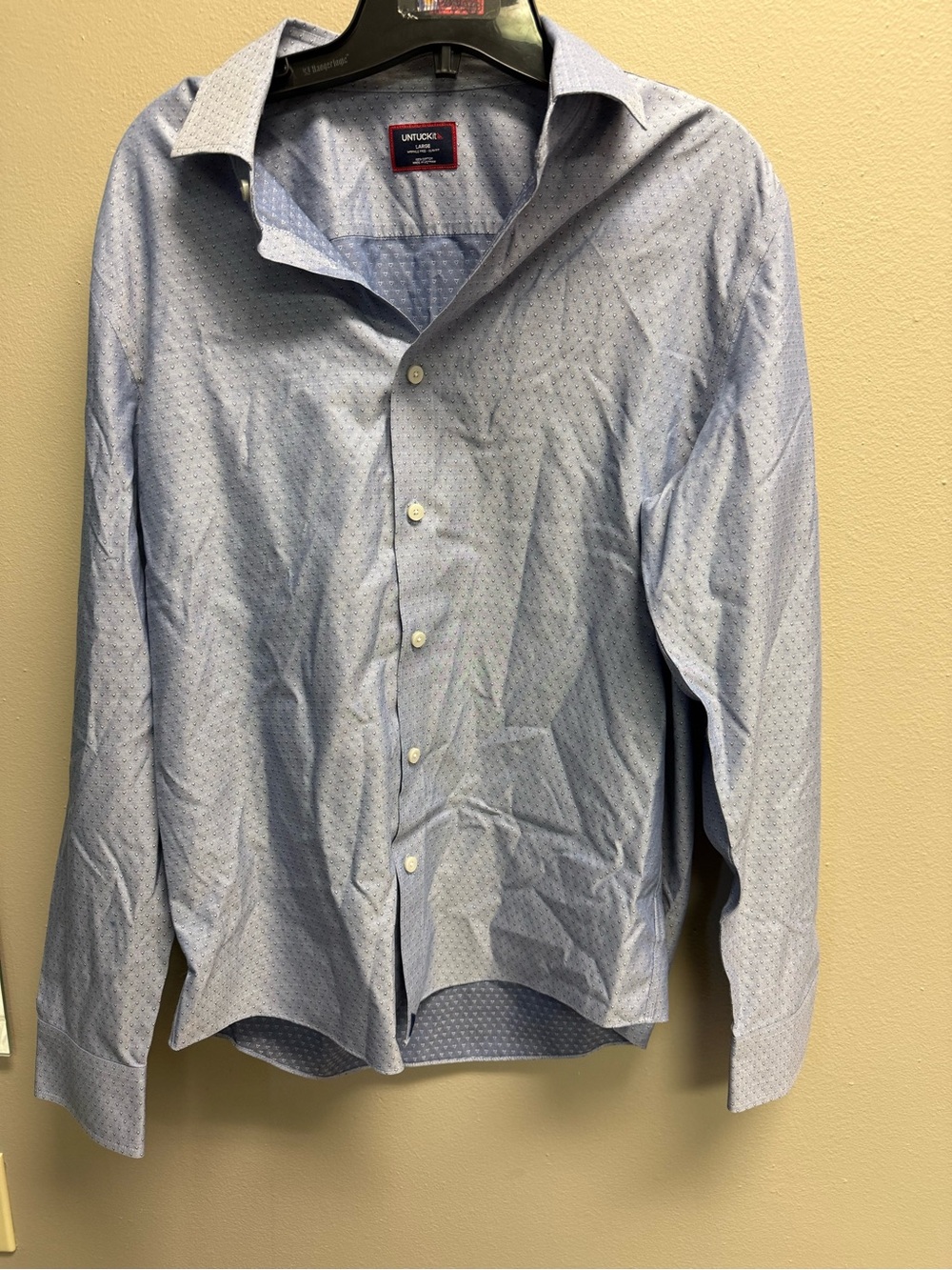 UNTUCKit Light Blue Micro-Pattern Long Sleeve Button-Up Shirt